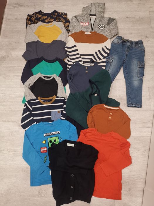 Zestaw ubrań dla chłopca 110