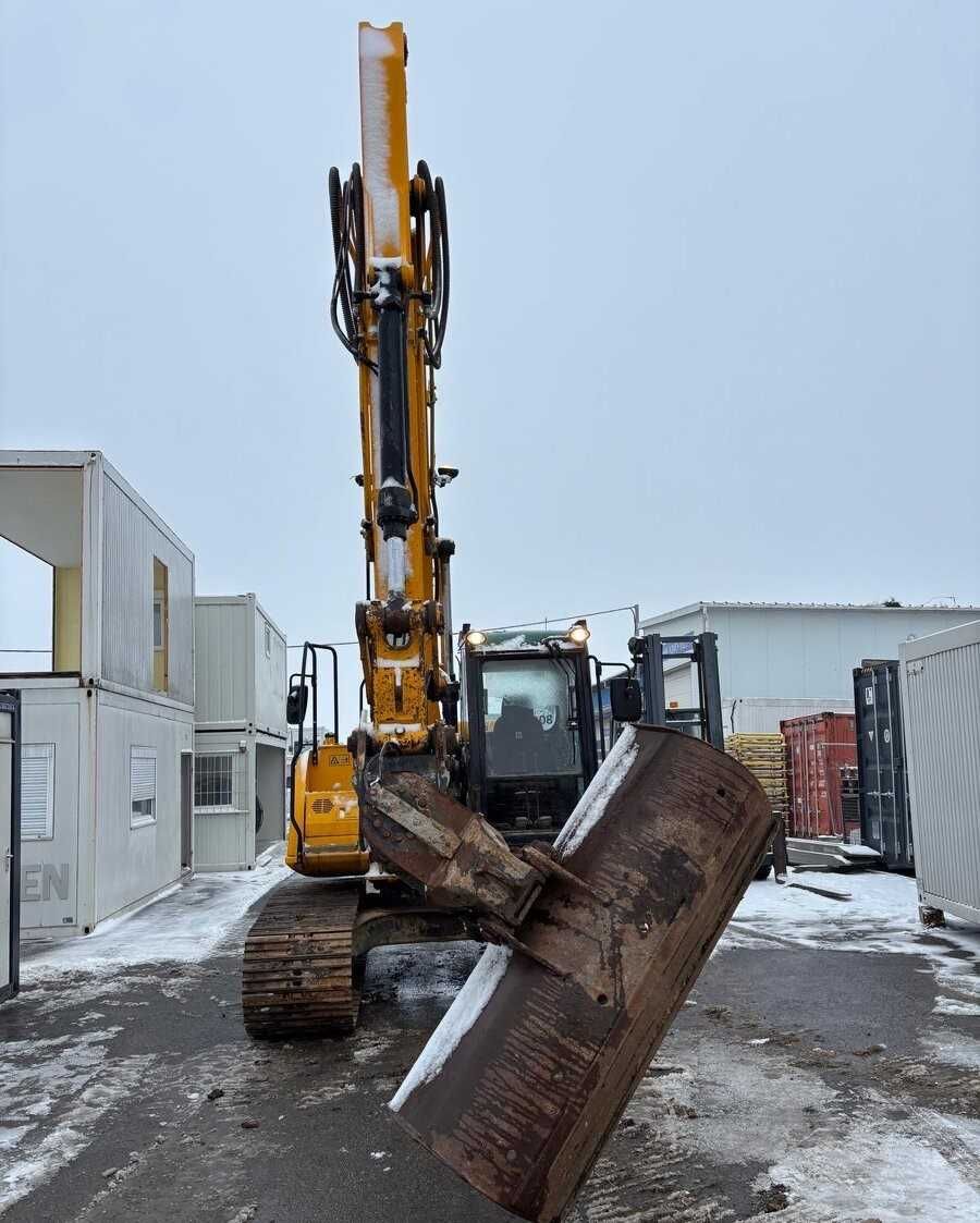 JCB145, Гусеничний екскаватор JCB 145 LC, JCB