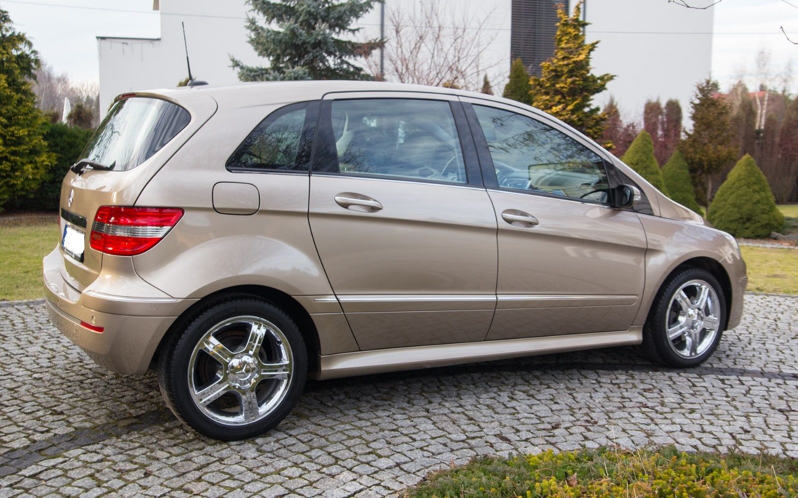 Mercedes B200 Automat Wzorowo Utrzymany Sliczny Bezwypadkowy
