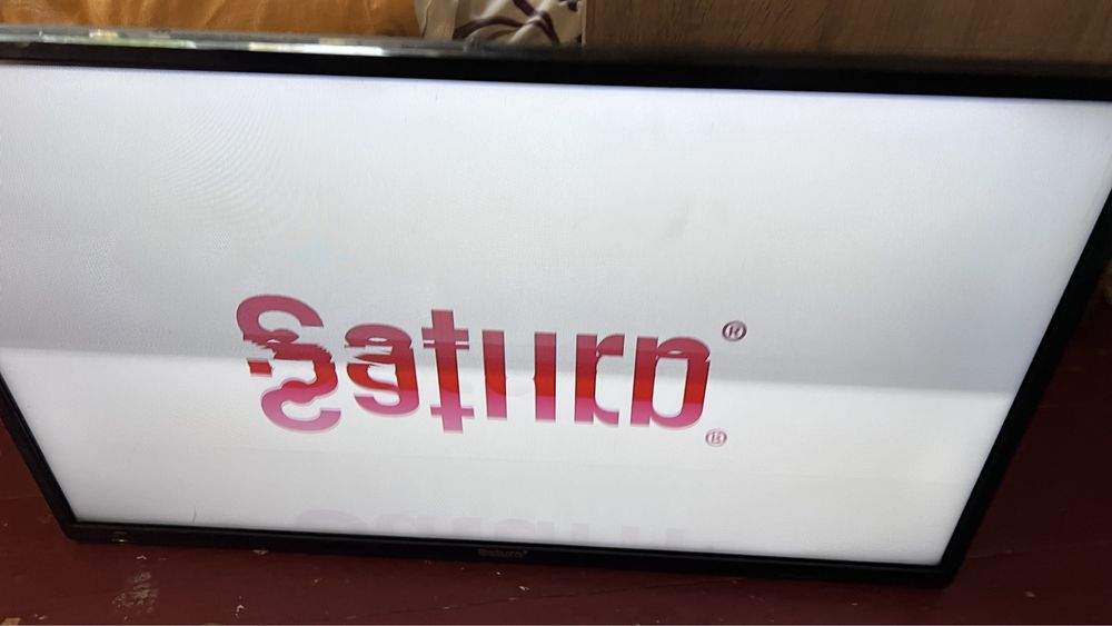 ЖК-телевизор Saturn LED 32C ( разборка )