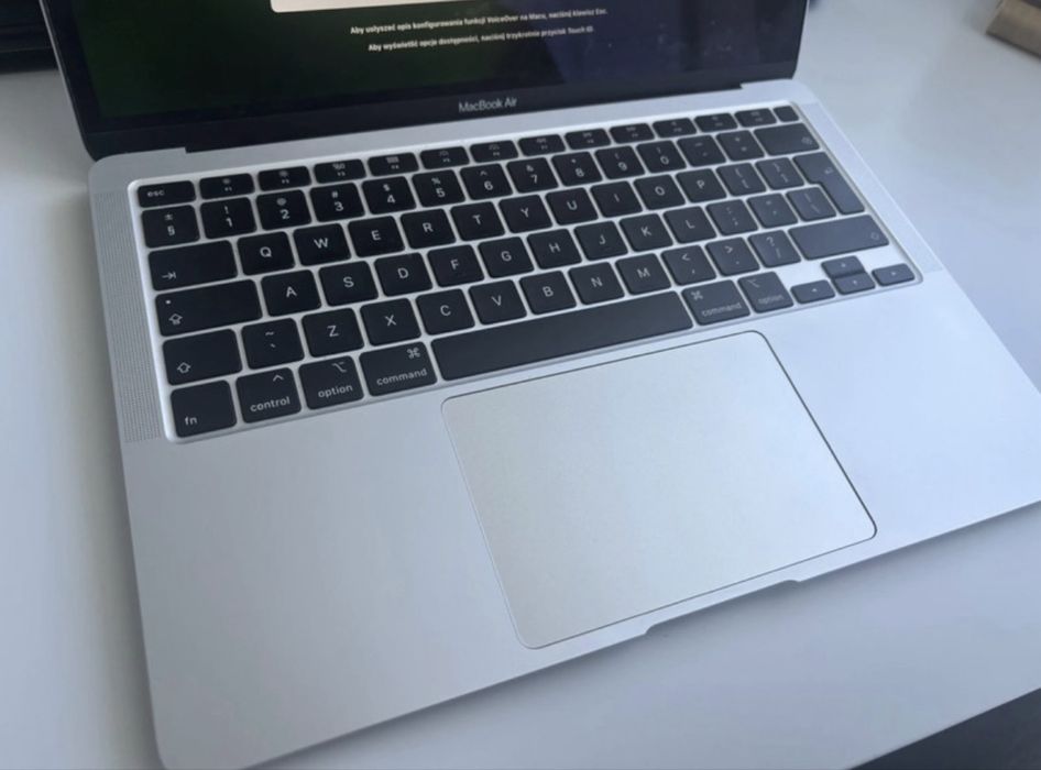 MacBook Air 2020