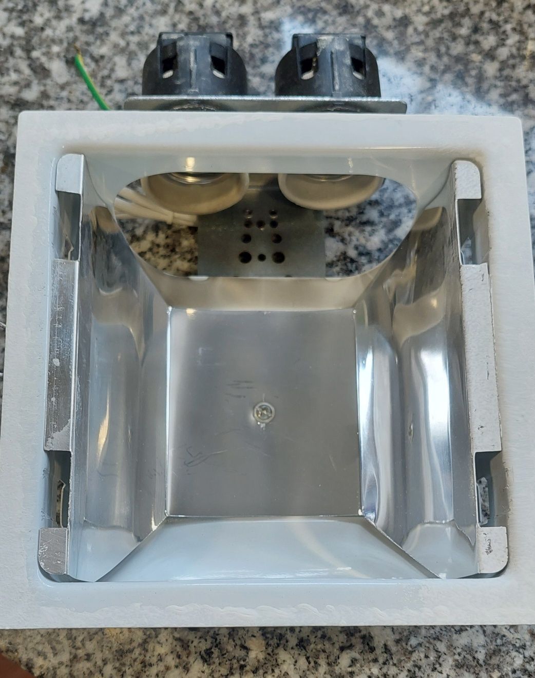 Focos de iluminação inox