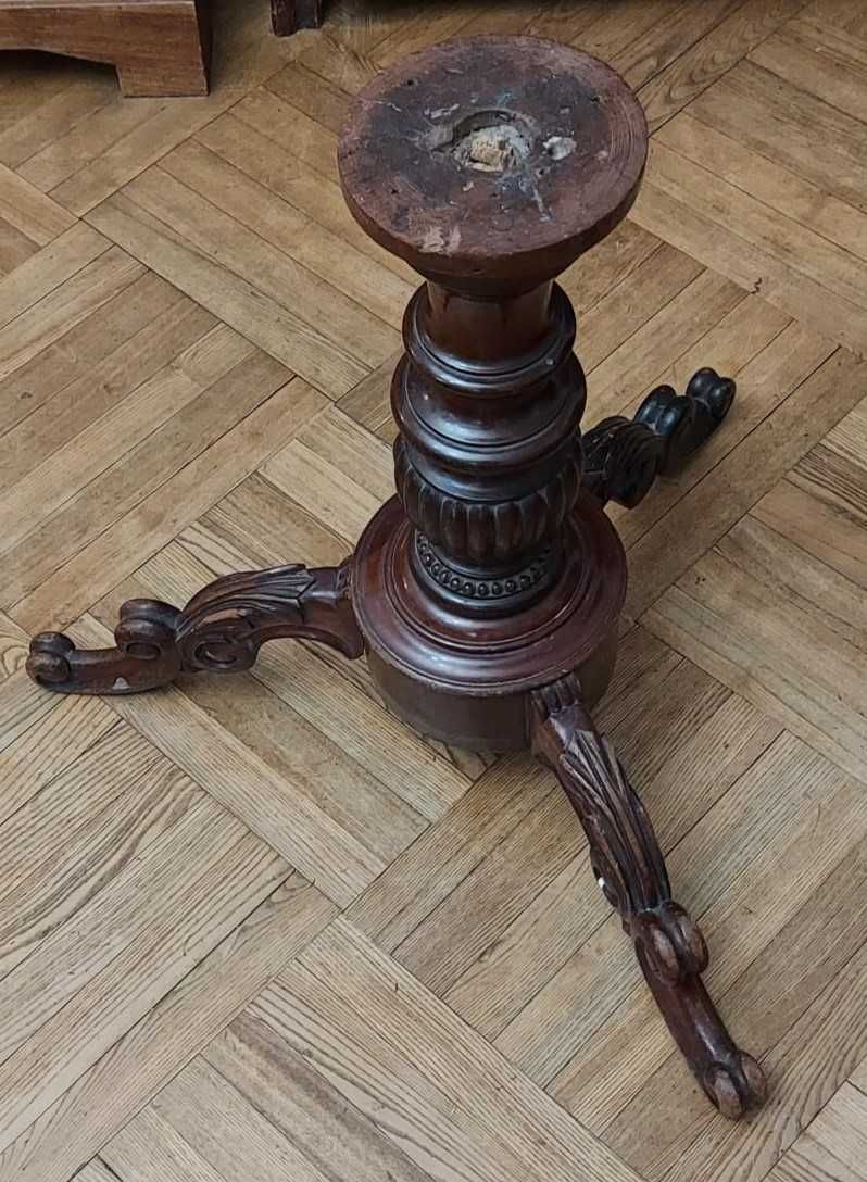 Noga do okrągłego stołu XIX w. w dobrym stanie