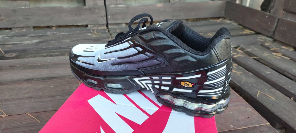 Buty nike tn tuned plus nowe r 42
