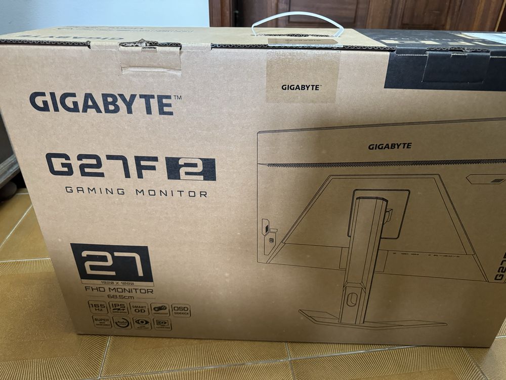 Ecrã Gigabyte 27”