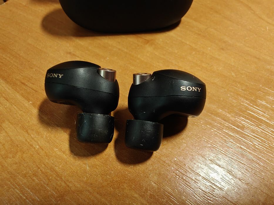 Наушники Sony WF-1000XM4