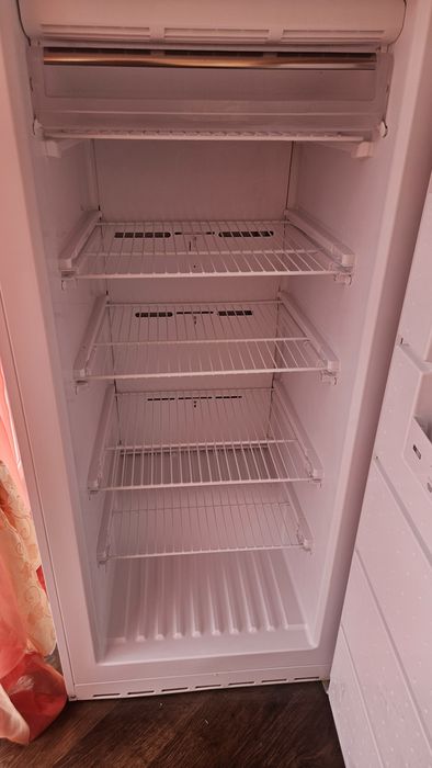 Морозильна камера Siemens GS34NA30 NoFrost