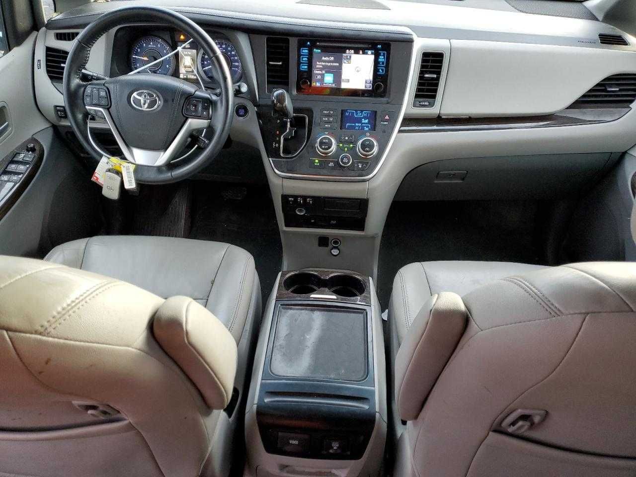 2015 Toyota Sienna XLE LOW PRICE