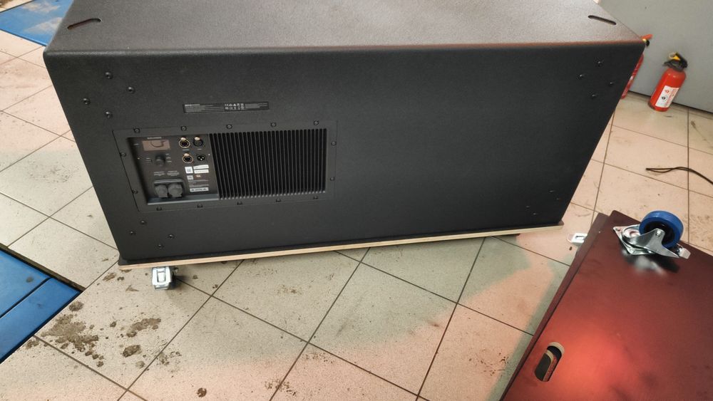 JBL Srx 928s transpotrer deskorolka podwozie