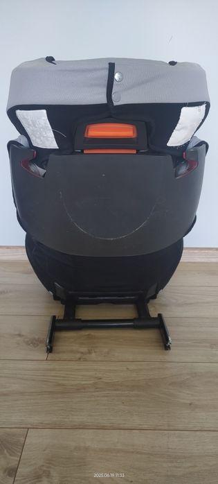 Fotelik cybex solutions x-fix