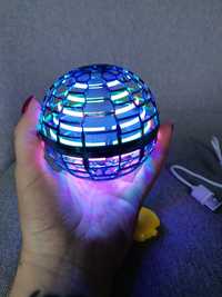 Latająca piłka ufo światełka interaktywna