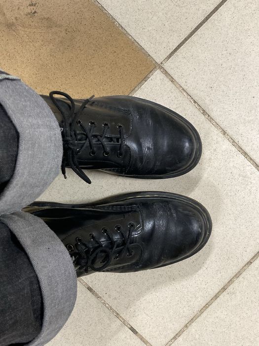 чоботи dr martens