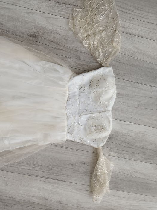 Sukienka długa nowa