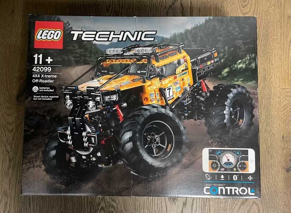 Klocki LEGO Technic Zestaw Zdalnie sterowany pojazd terenowy 42099