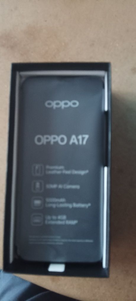 Telefon Oppo A17