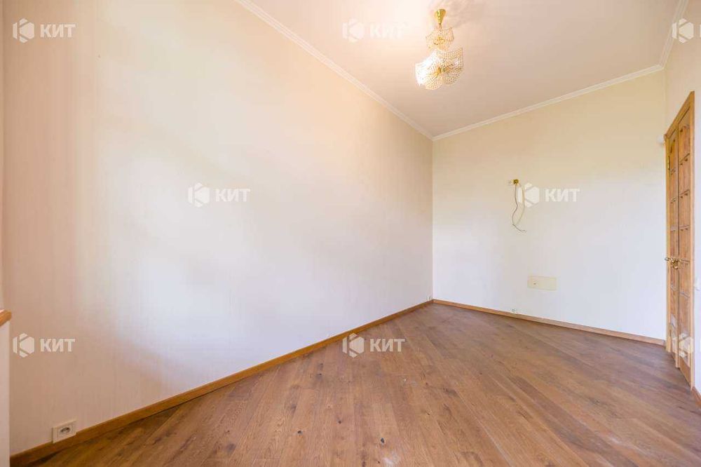 3к.80м2 Центр Держпром (м. Научная, пр. Независимости) 124980