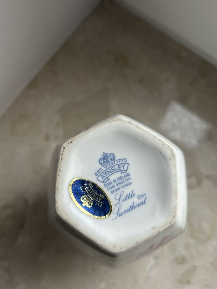 Porcelanowy wazon kolekcjonerski AYNSLEY
