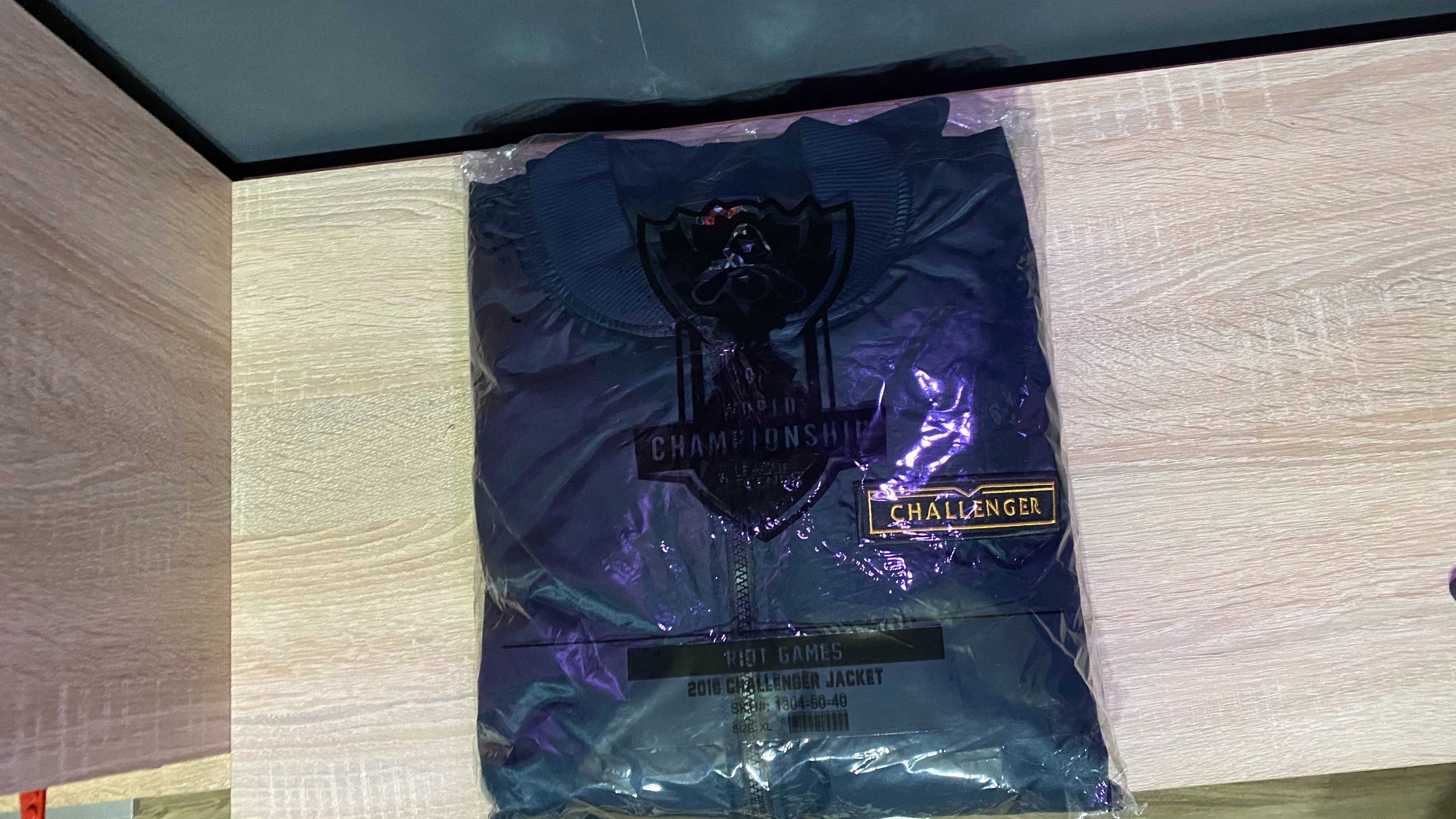 League of Legends Challenger Jacket/Kurtka XL