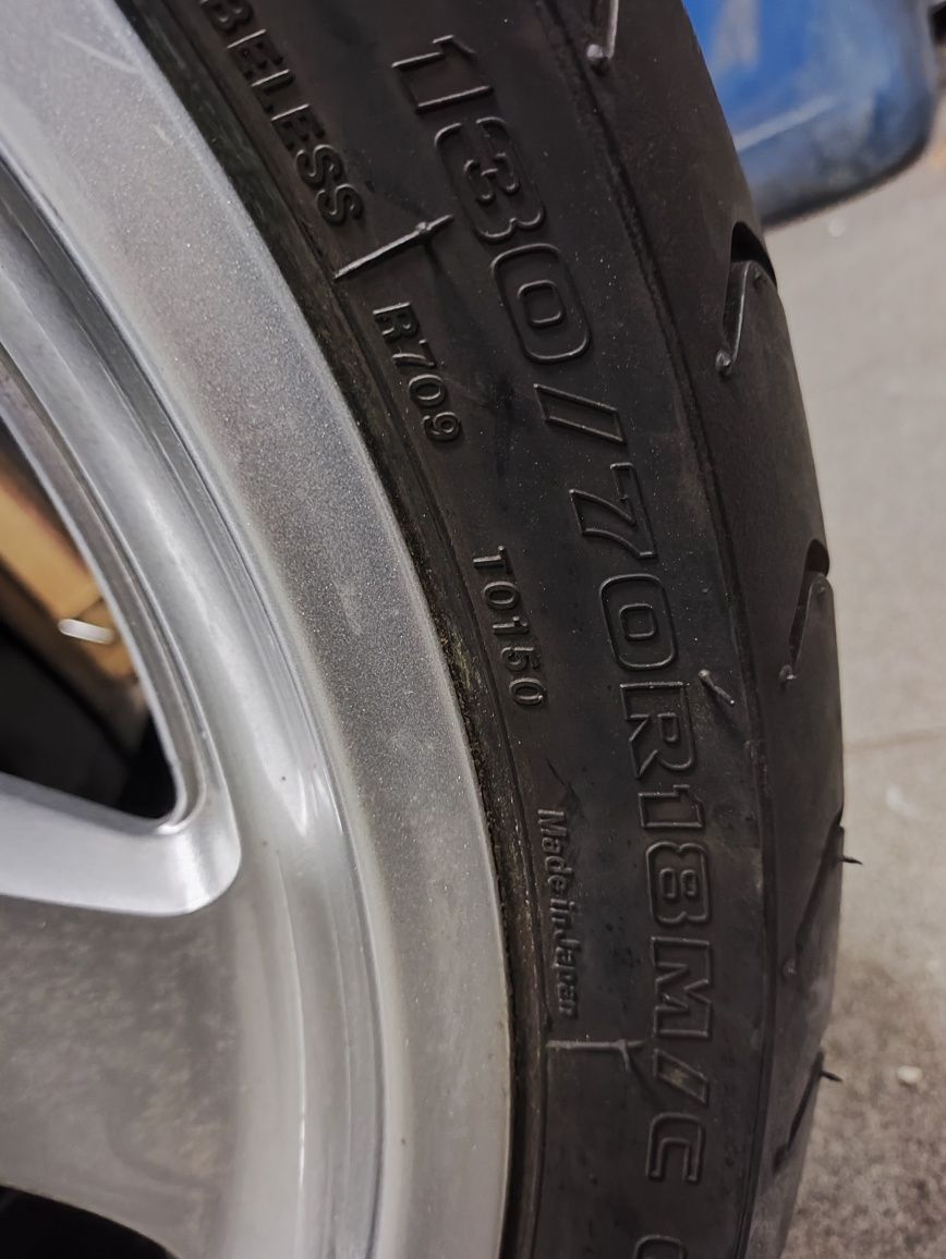 Bridgestone komplet Goldwing 180/60 r16 130/70 r18