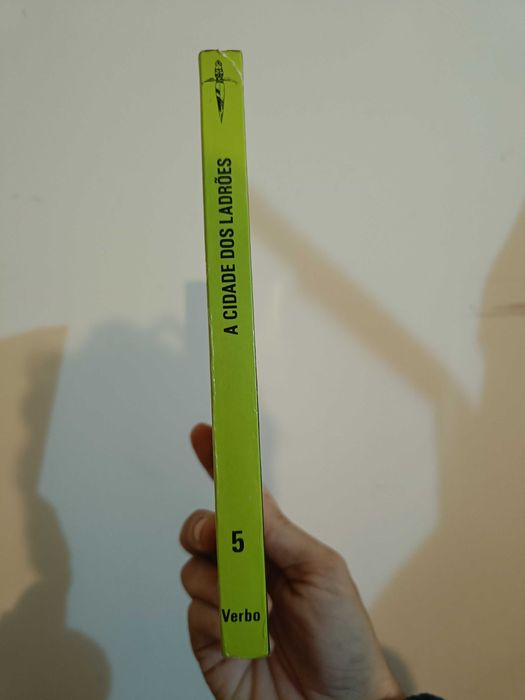 Livro Aventuras Fantásticas N5 A CIDADE DOS LADRÕES