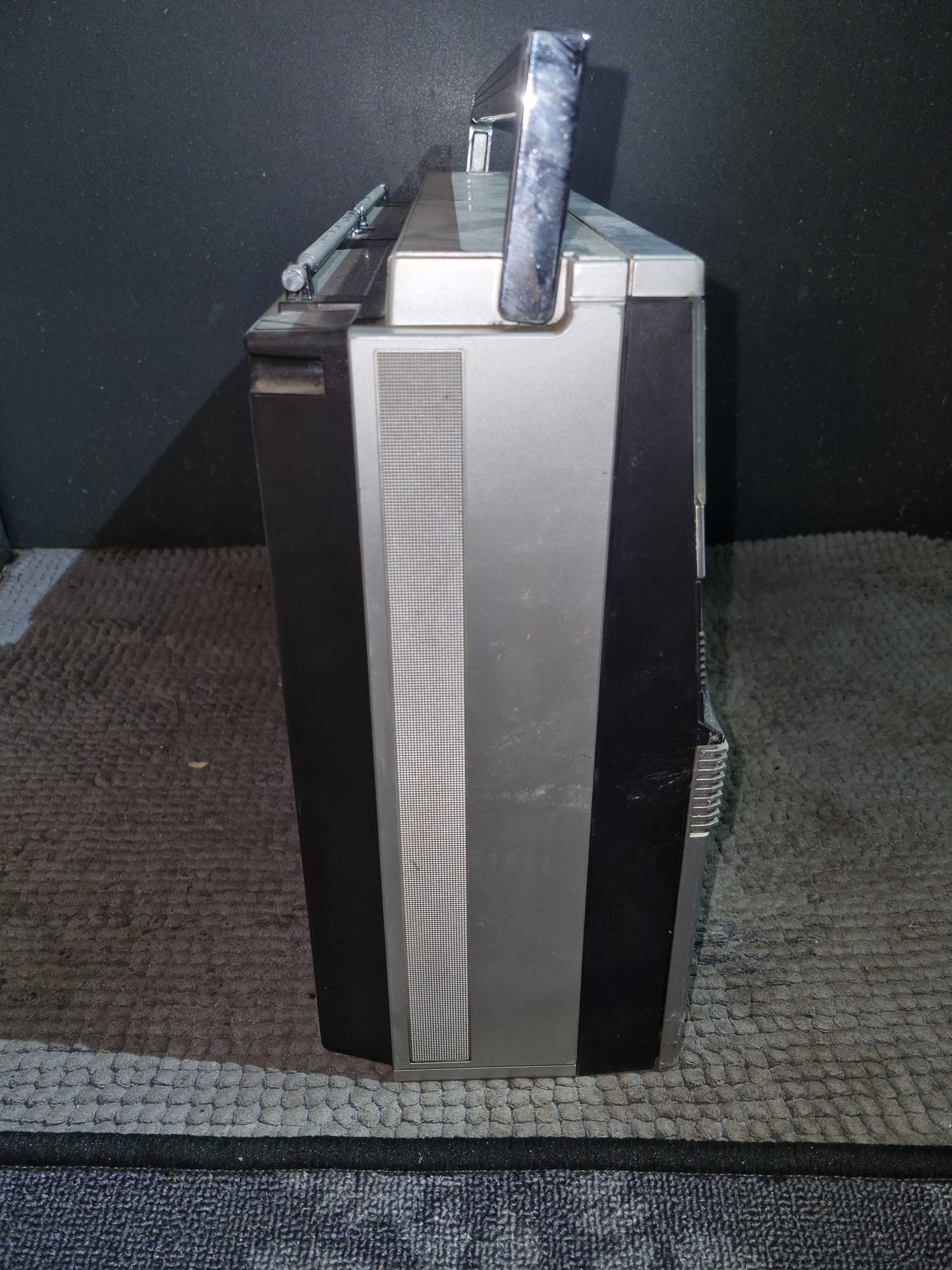 radiomagnetofon SHARP GF-666