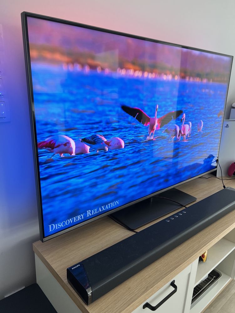 telewizor 4k  i soundbar Philips