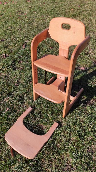 Krzesełko drewniane