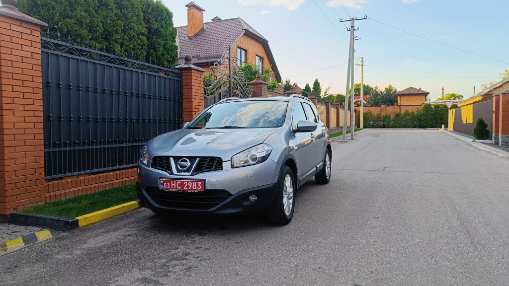 Nissan Qashqai +2 КРОСОВЕР