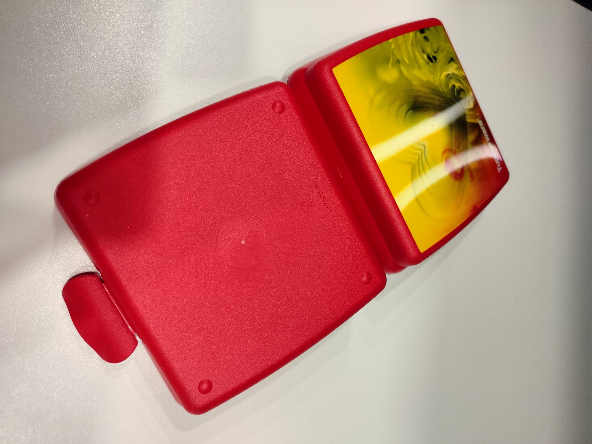 Lunchbox, pojemnik na śniadanie, kanapki dla dzieci i dorosłych.