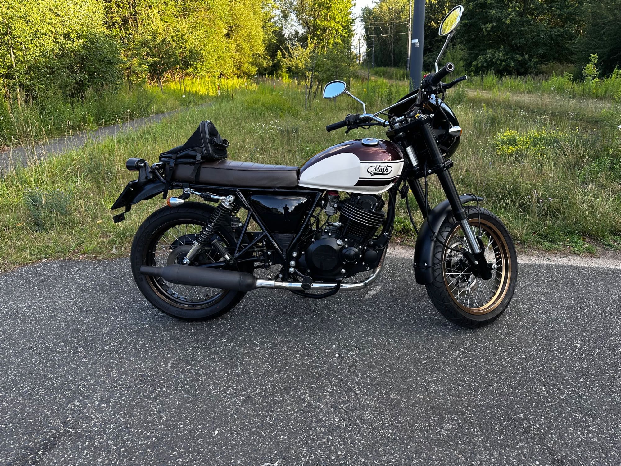 Motocykl MASH 250 (two fifty)