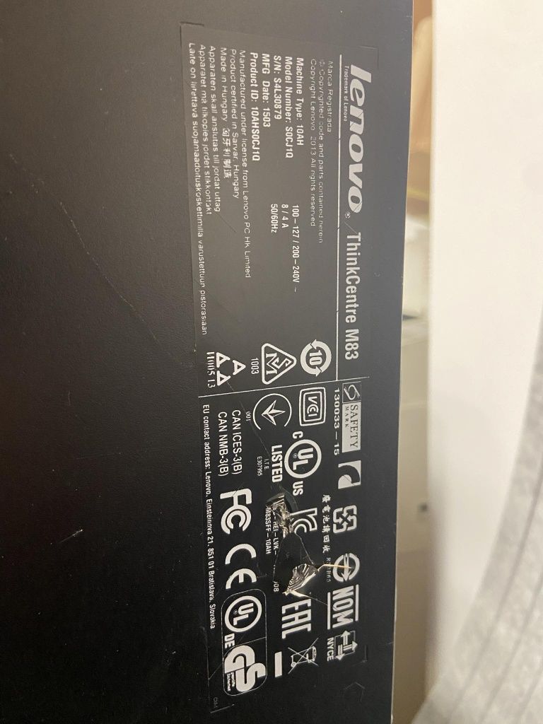 Komputer stacjonarny Lenovo NIE ZNAM PARAMETRÓW
