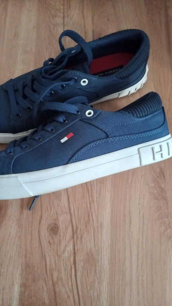 Trampki damskie firmy Tommy Hilfiger