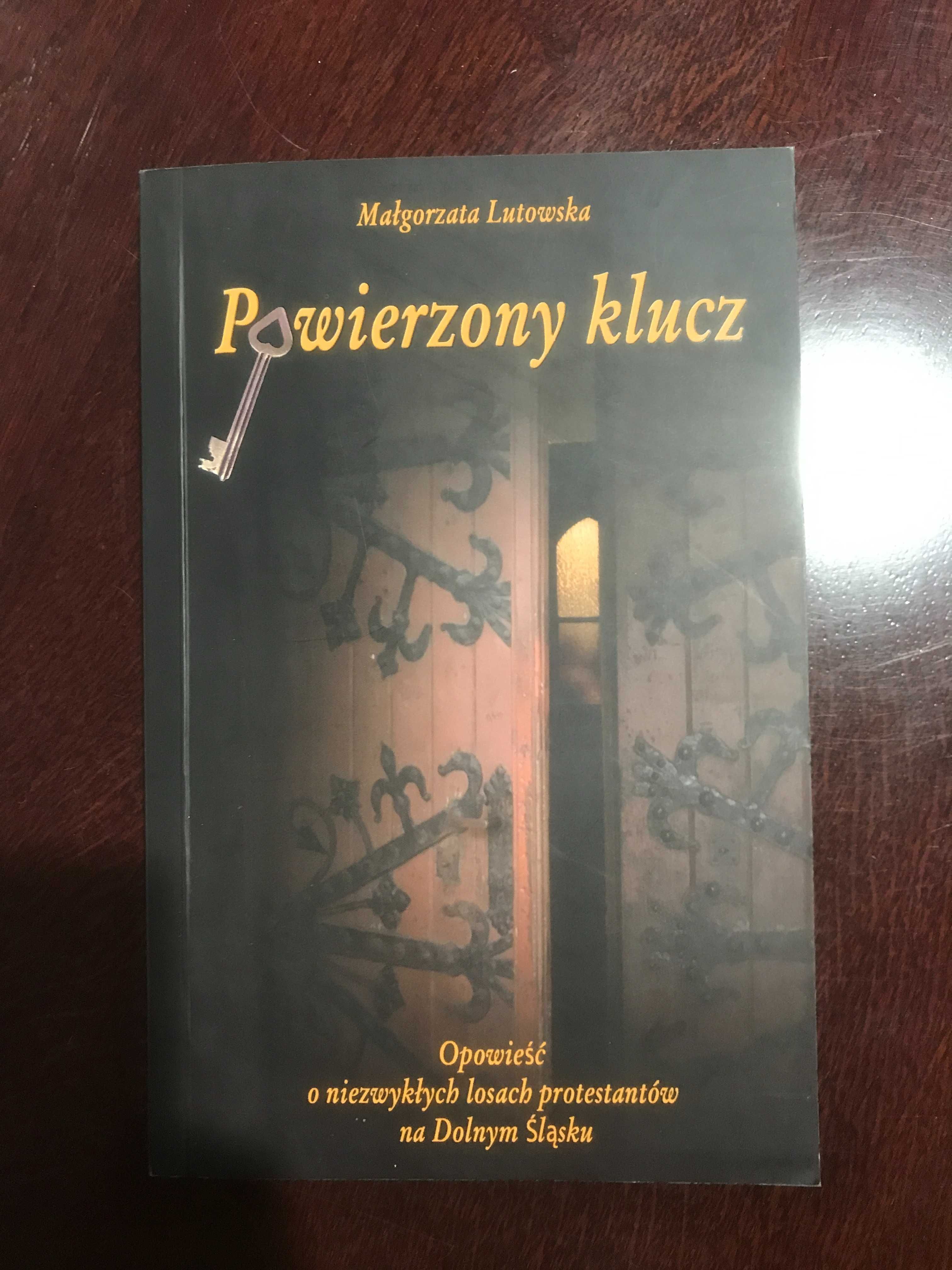 Powierzony Klucz Małgorzata Lutowska