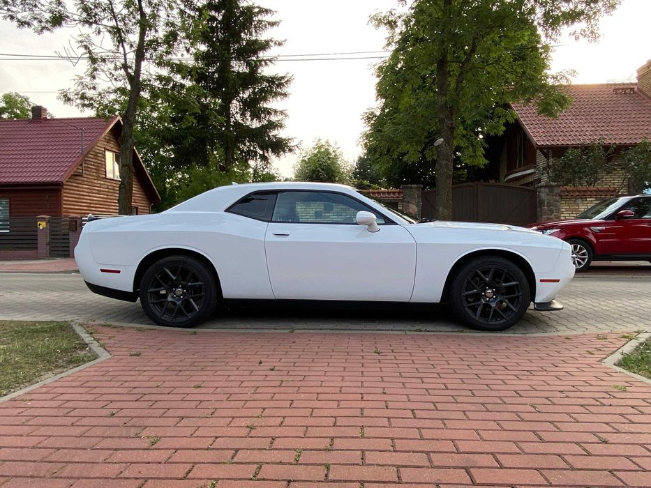 Dodge Challenger R/T 5.7 HEMI MAŁY PRZEBIEG 2016r.