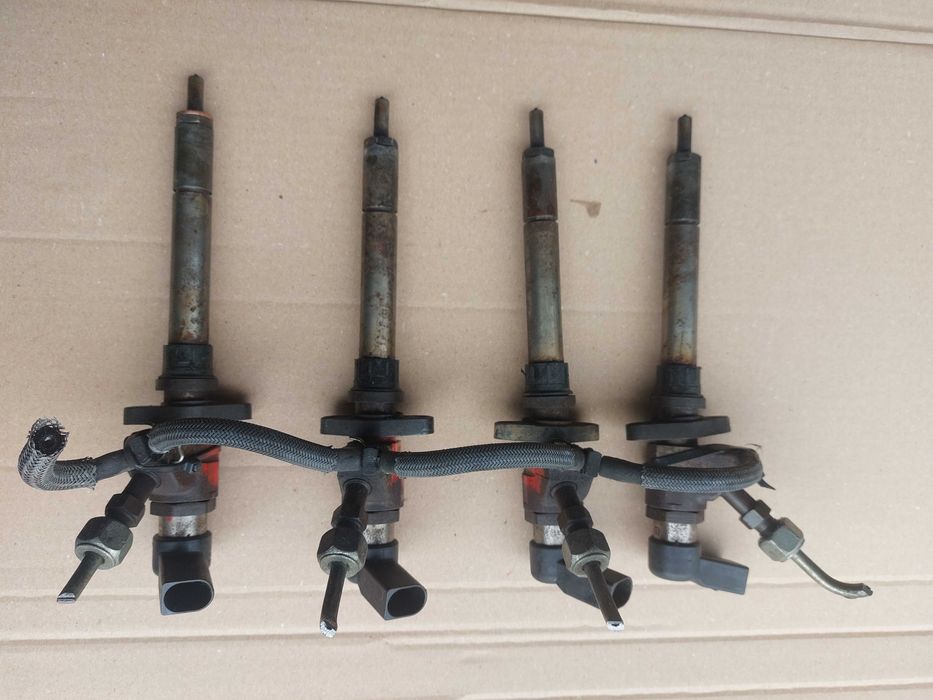 Wtryskiwacze kpl 4x Ford Mondeo mk4 S MAX Peugeot 2.0 TDCI 140km 580