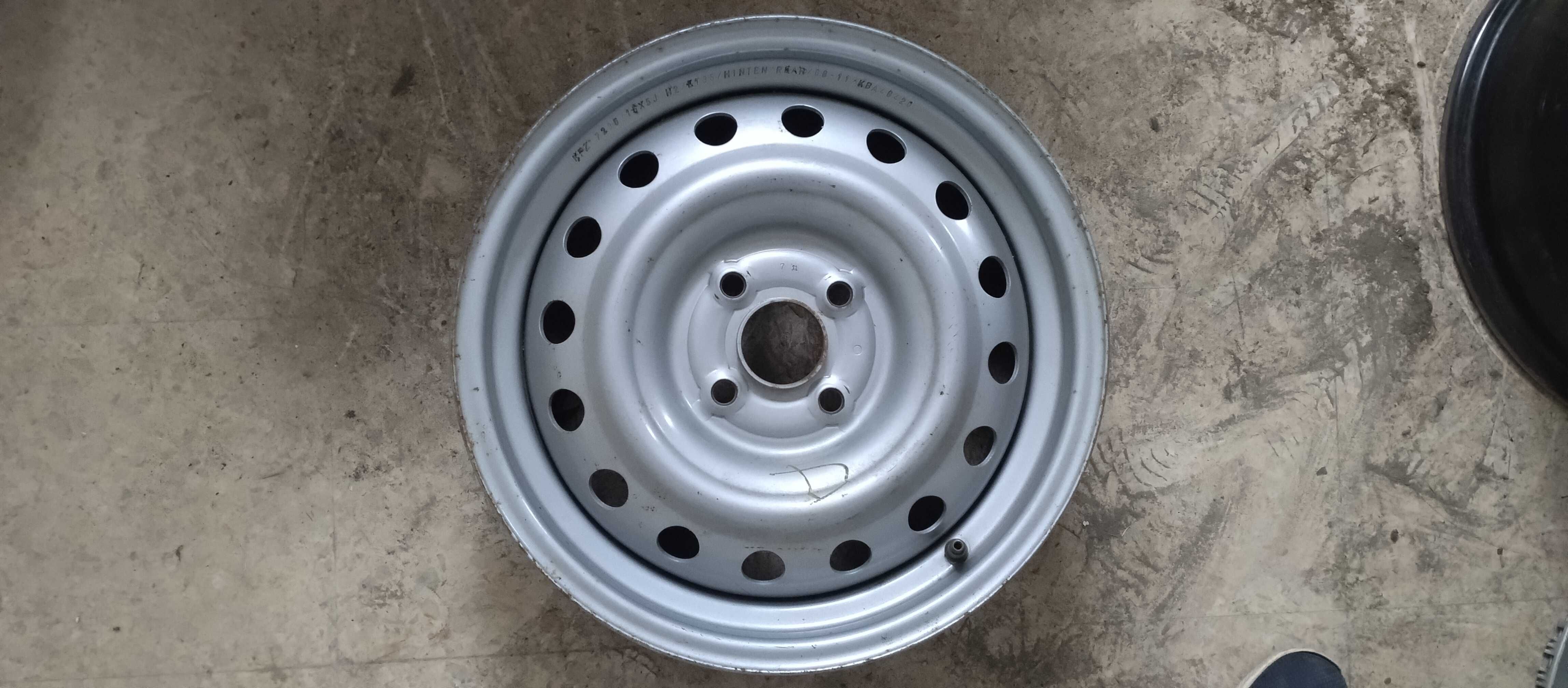 4 jantes de ferro 15 p/ Mitsubishi I Miev, Citroen CZero e Peugeot Ion