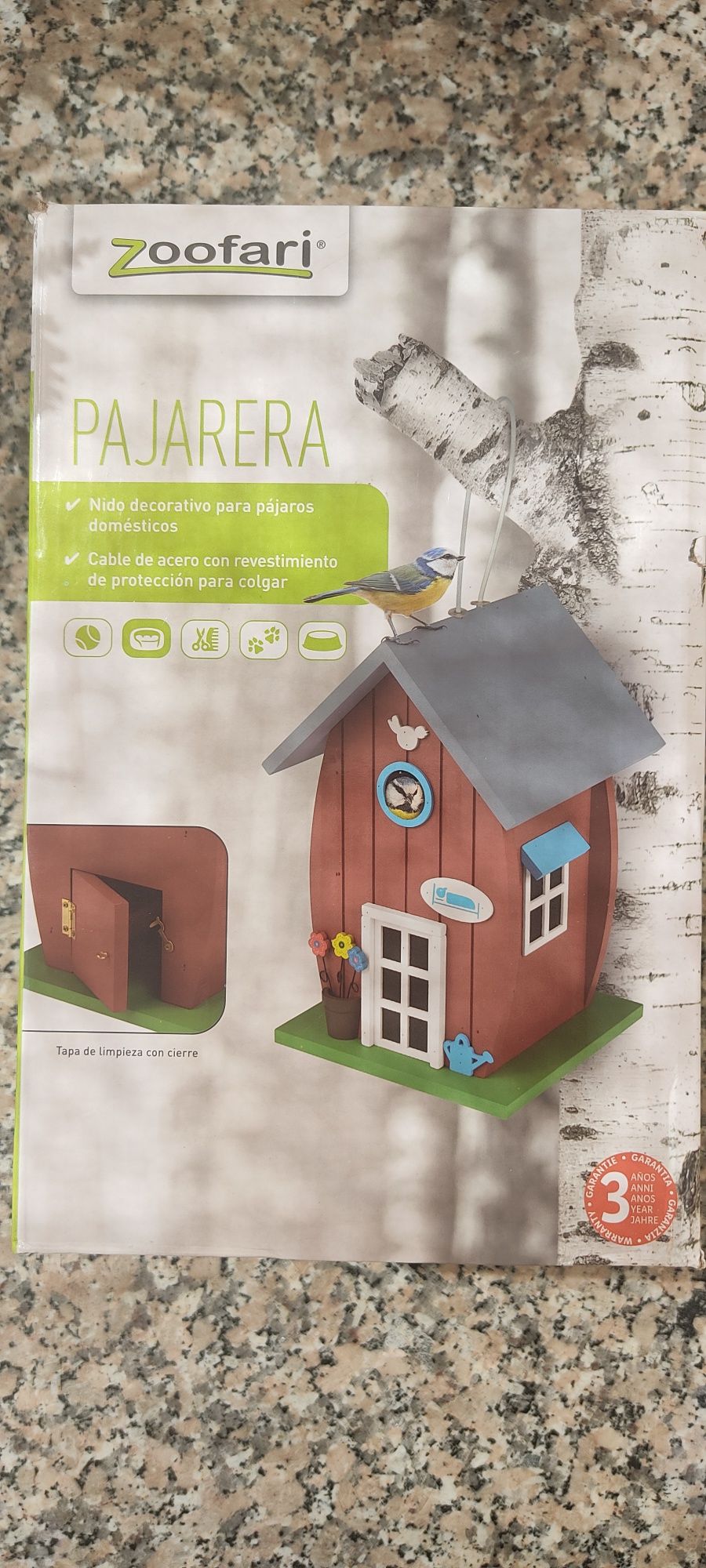 Gaiolas para pássaros em madeira (novas)
