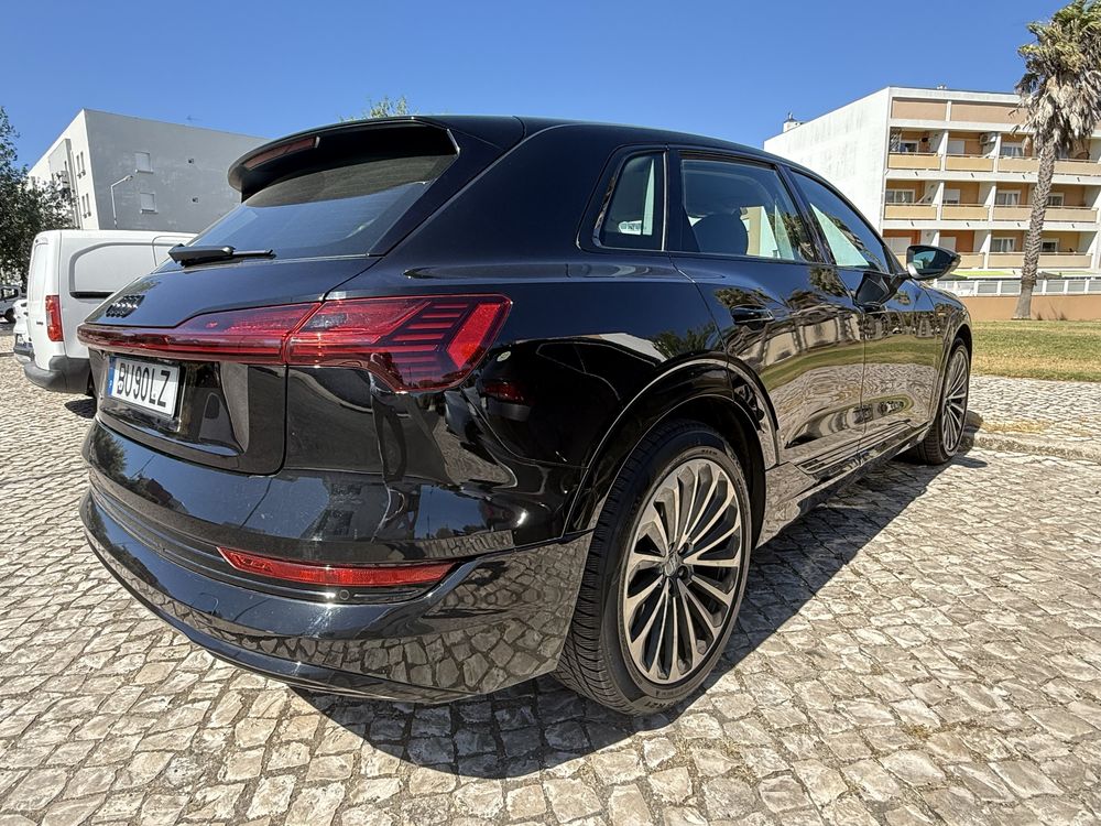 Audi e-tron 55 quattro