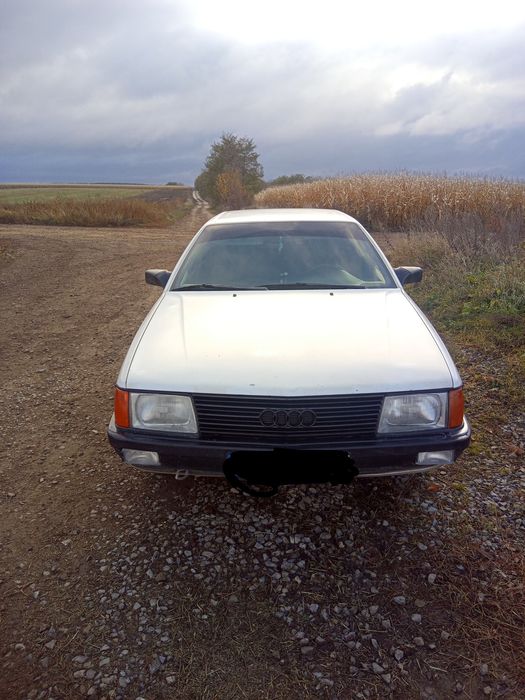 Ауді 100 с3, 2.0 е