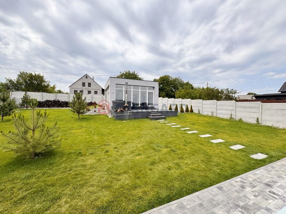 Продам КРАСИВЫЙ МЕДИЙНЫЙ бизнес.Окупаемость 4 года 110000$