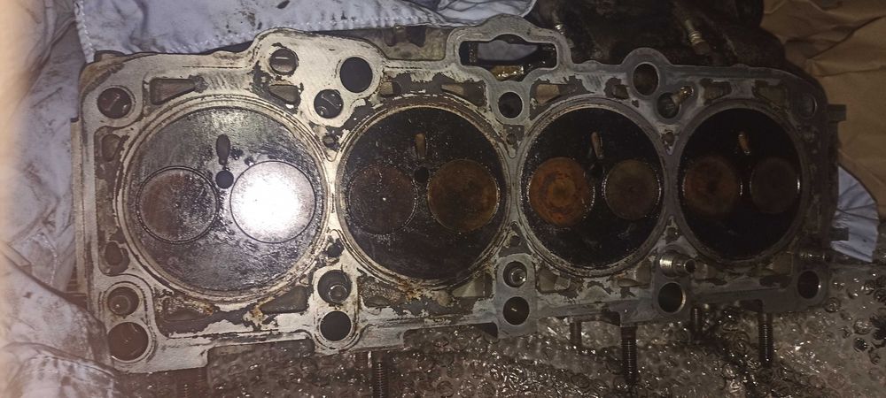 Головка блоку циліндрів Т5 1.9 TDI 2007 рік BRS