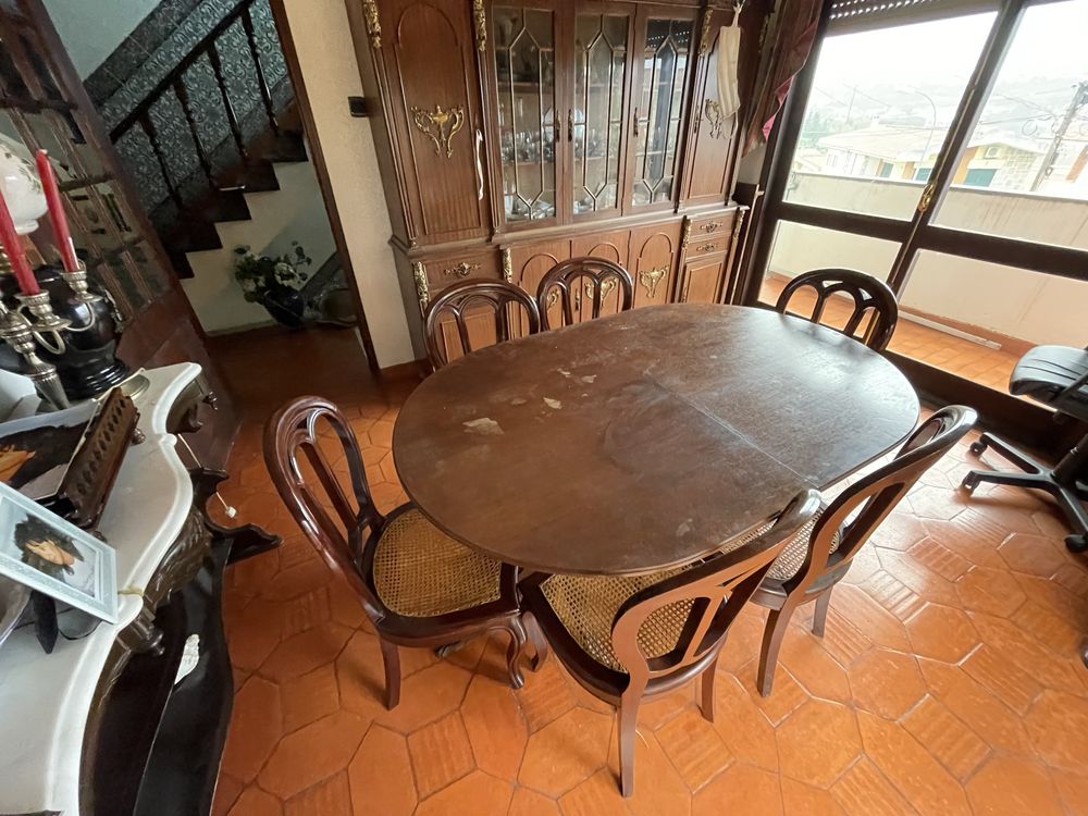 Movel Louceiro + Mesa e Cadeiras vintage