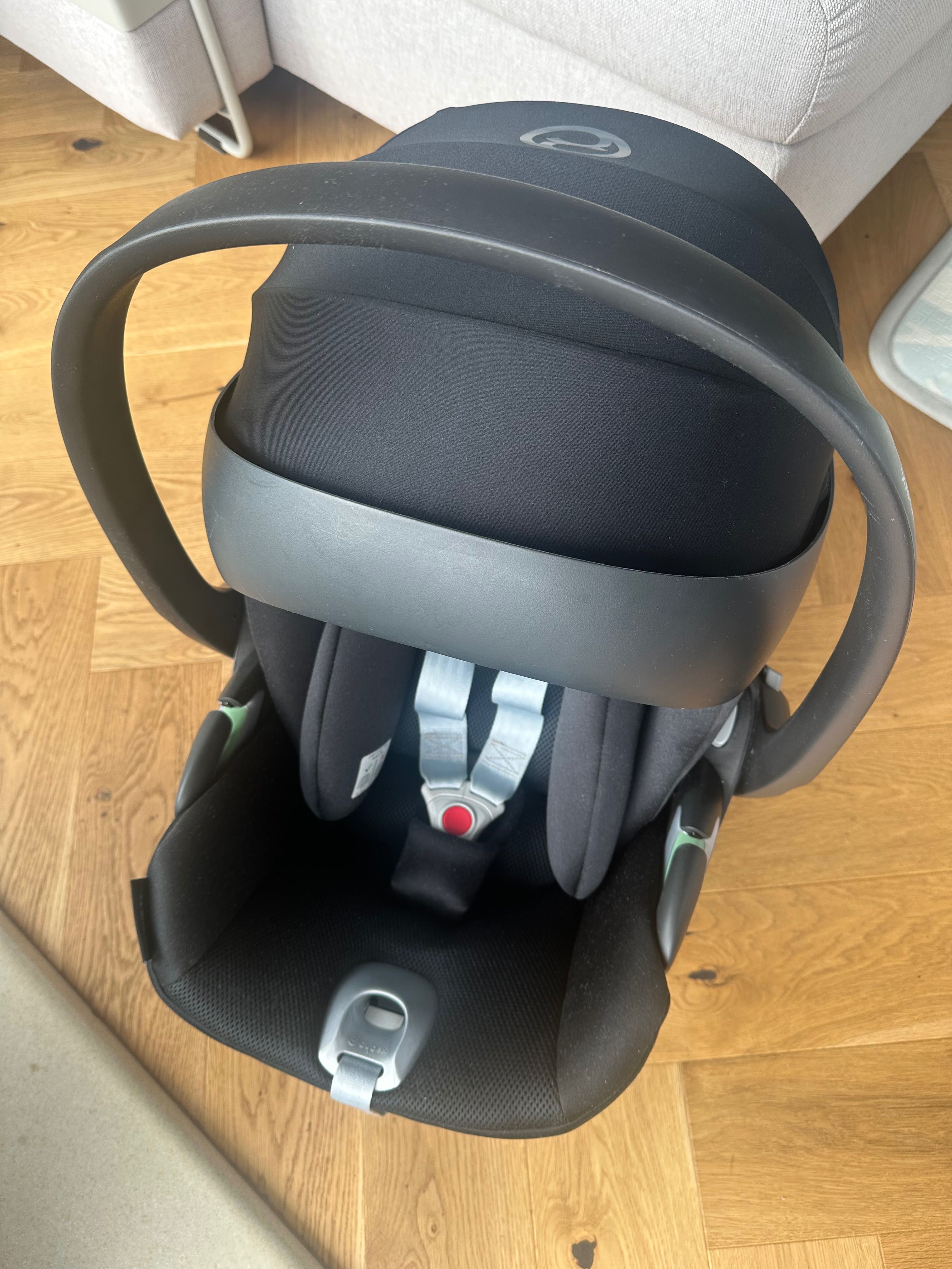 Fotelik CYBEX Cloud T i-Size (Plus)