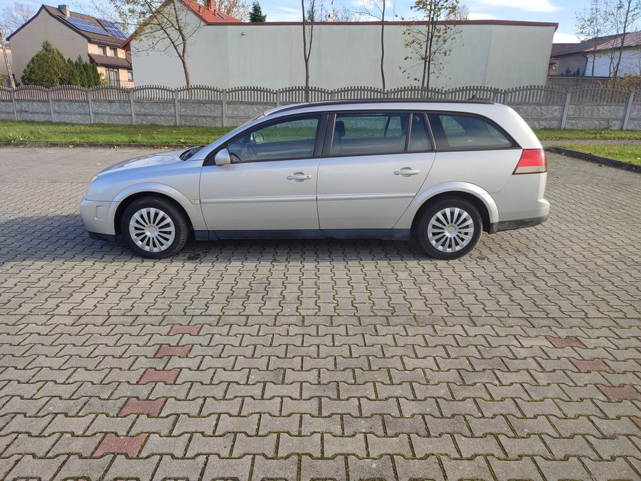 Vectra C Kombi ! 1.9 150 ! Skóry ! Doinwestowana ! Bez rdzy !