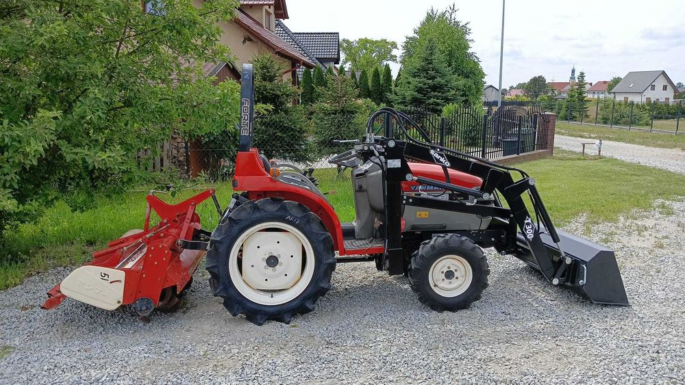 Traktor japoński, mini traktor YAMAR