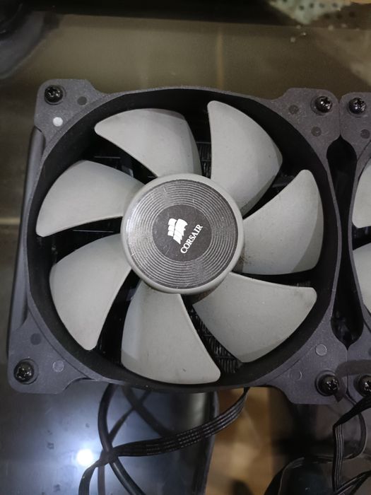 Corsair CPU Cooler64550513746434122