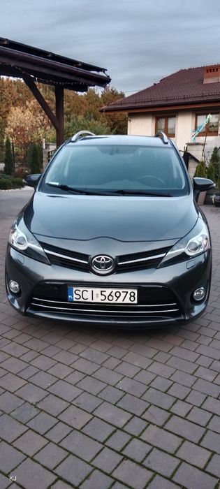 Toyota Verso 7 osobowa 2013 1.8 Benzyna