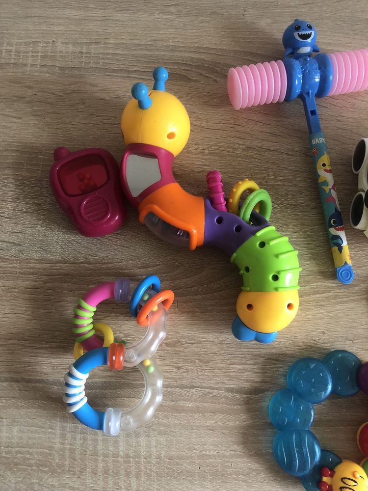 Пакет игрушек погремушек, детских игрушек Chicco