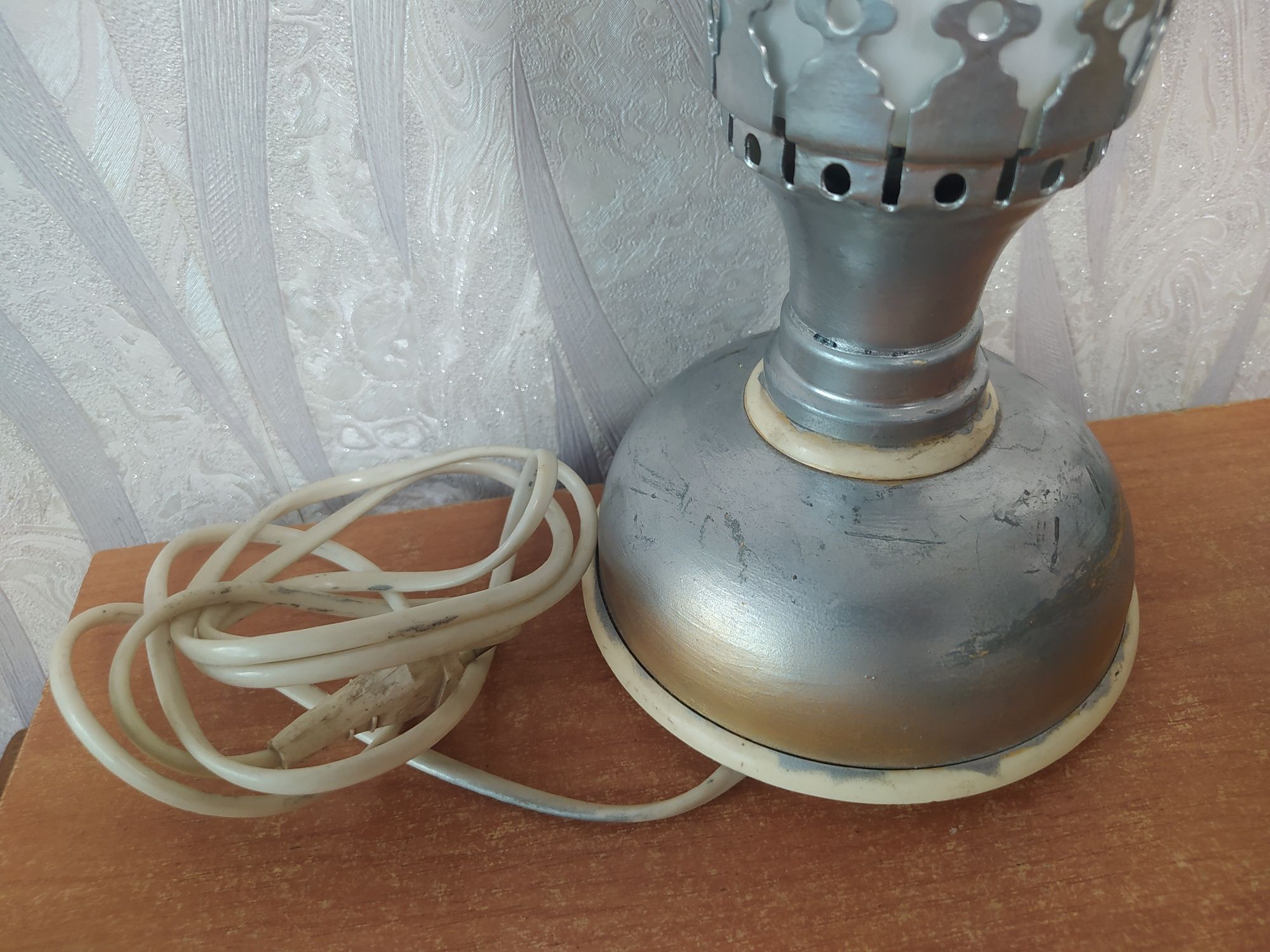 Светильник настольная лампа СССР.