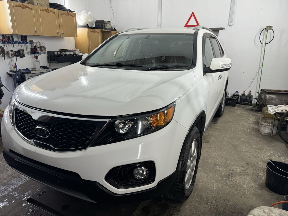 Крило kia sorento